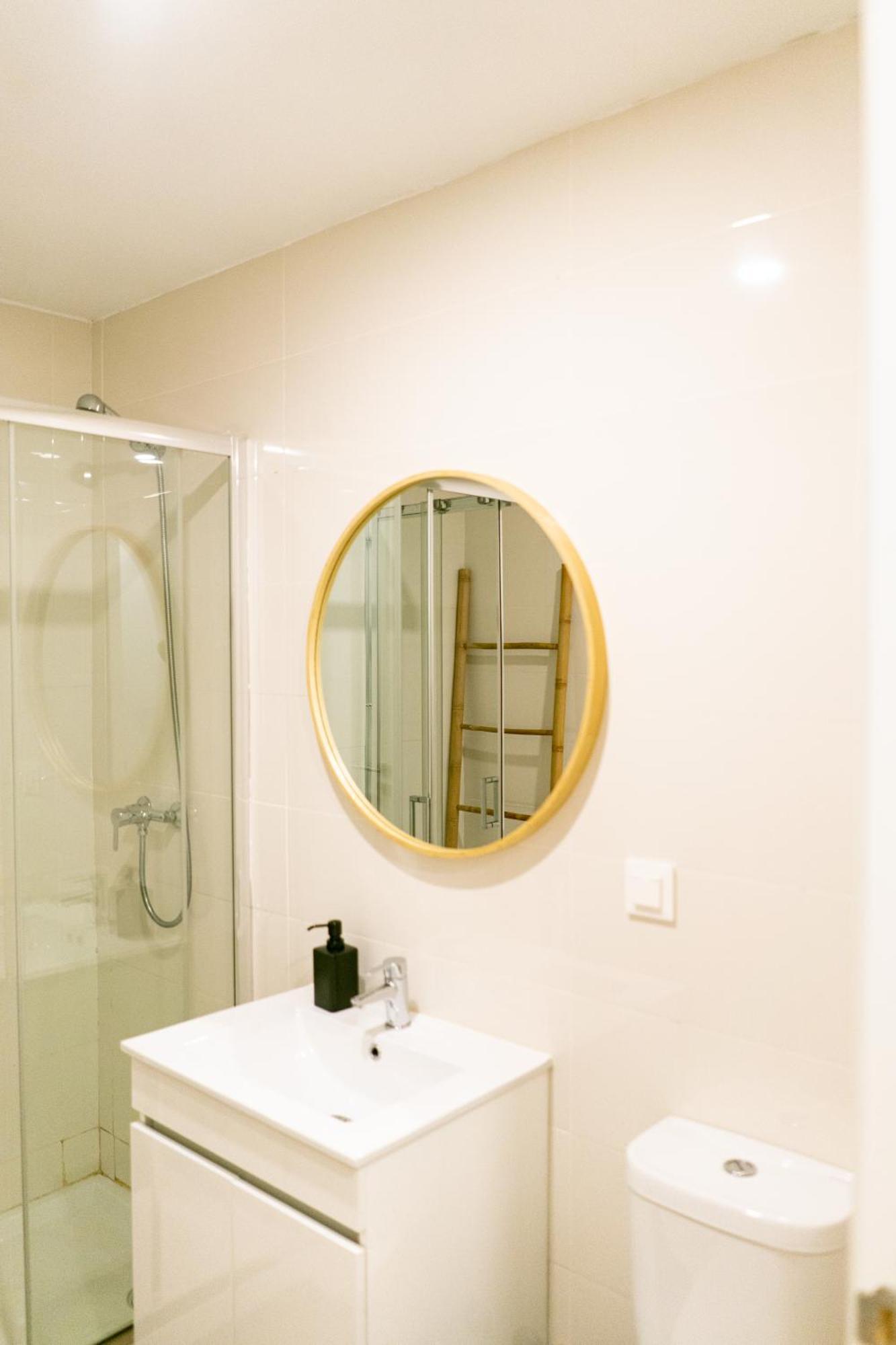 Magnificent Cais De Gaia Apartment By Unique Hosts Vila Nova de Gaia Bilik gambar